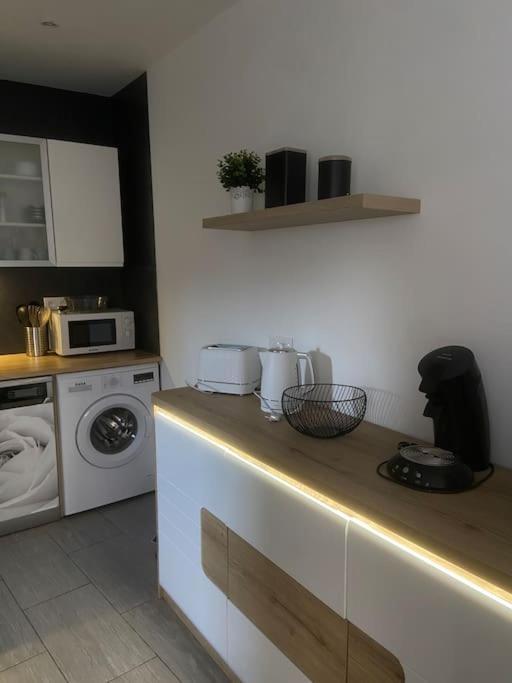 Gite Comme Chez Soi Ducey Les Cheris Buitenkant foto