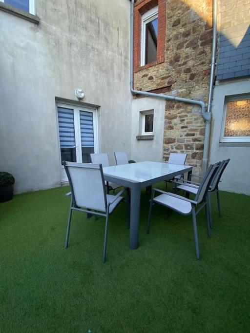 Gite Comme Chez Soi Ducey Les Cheris Buitenkant foto