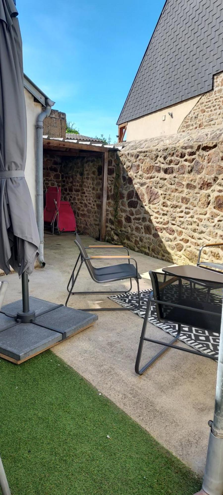 Gite Comme Chez Soi Ducey Les Cheris Buitenkant foto